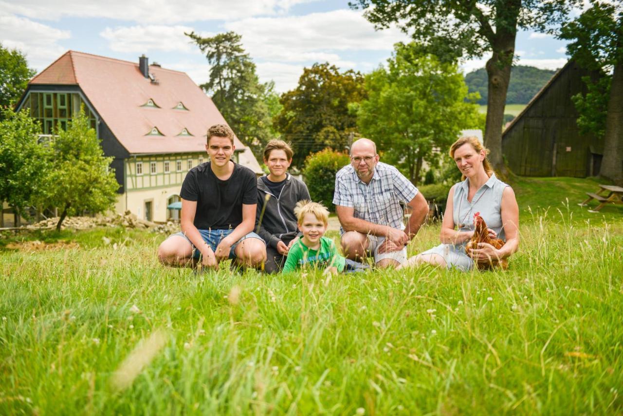 Ebersbach-Neugersdorf Romantische Ferien Auf Dem Nachhaltig Oekologisch Sanierten Bauernhof 아파트 외부 사진